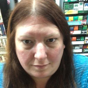 Meet your Posher, Lori